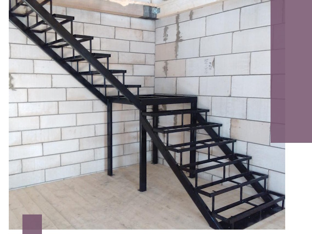 Лестницы на металлокаркасе под ключ в Пугачёве — изготовление и монтаж