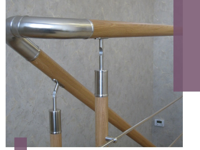 Комбинированные перила на заказ в Пугачёве — монтаж и производство