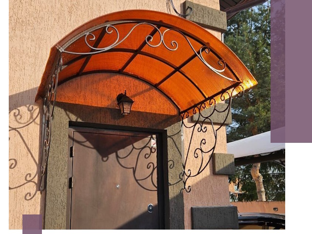 Демонтаж козырьков в Пугачёве быстро и безопасно